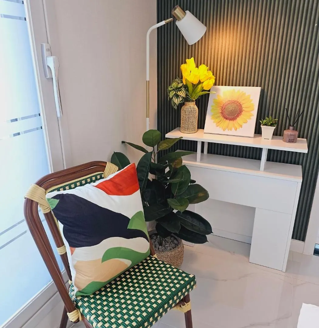 Appartement Urban Terrace Suite House Seoel