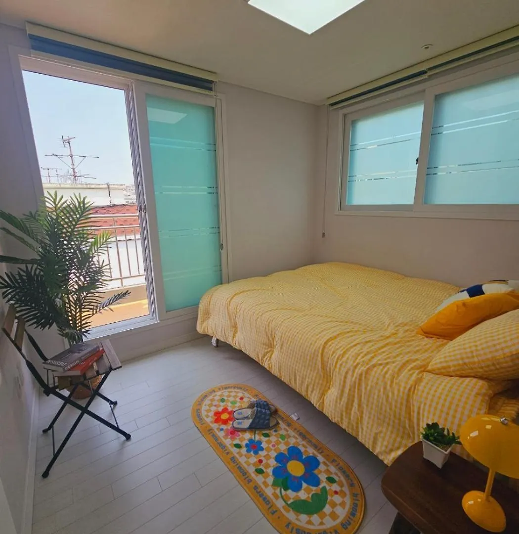 Urban Terrace Suite House سيول كوريا الجنوبية