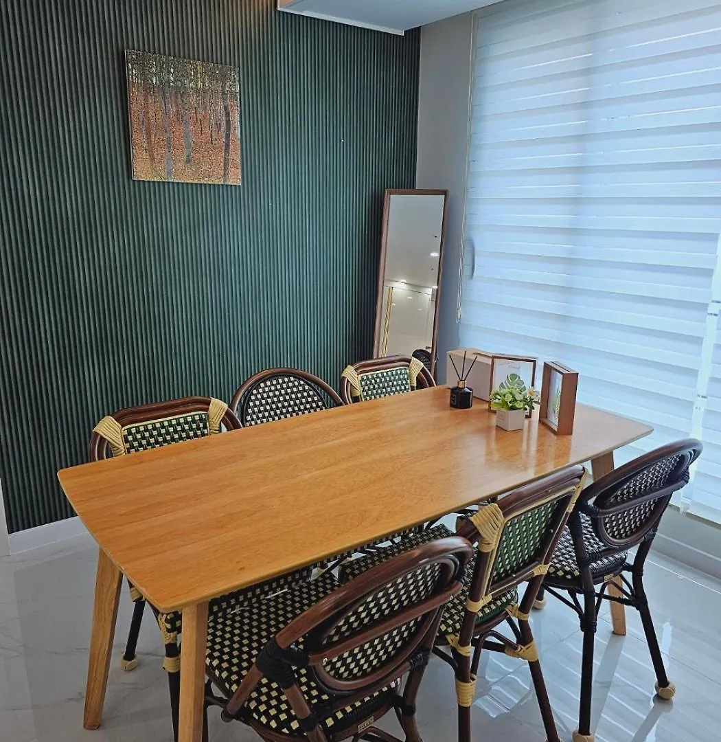 Appartement Urban Terrace Suite House Seoel Zuid-Korea